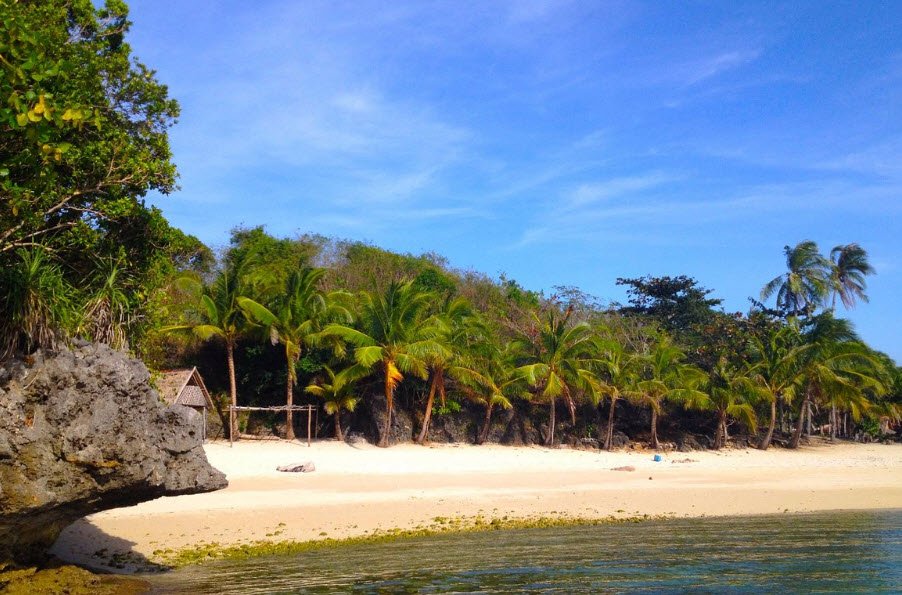 Tatlong Pulo Beach, Philippines , Philippines
